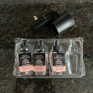 Wallflower plug and refills